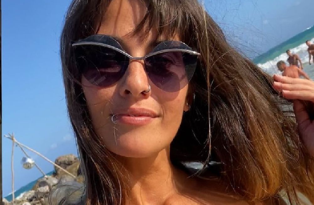 Ivana Nadal subió las temperaturas con un pequeño top.