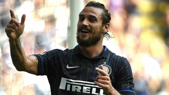 Daniel Osvaldo se iría del Inter y Boca intentará contratarlo