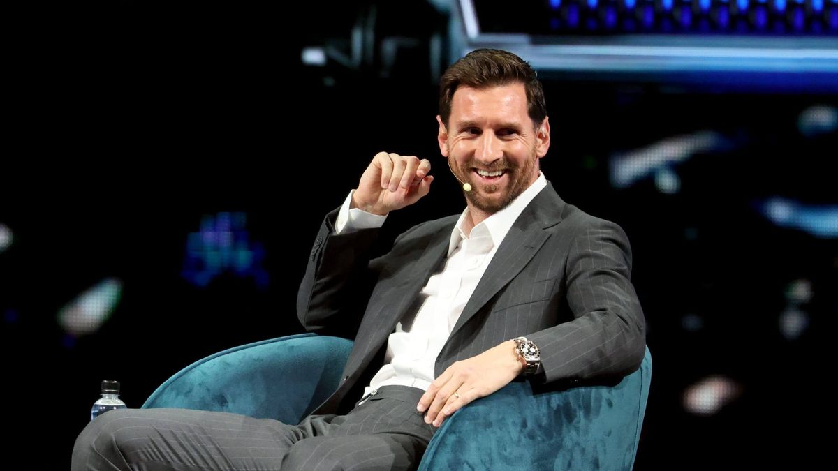 Bombazo del mejor del mundo: Lionel Messi compró el club UE Cornellá de la tercera división de España