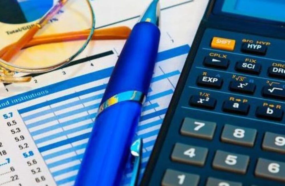 Bancos aumentan hasta 50% las comisiones de paquetes y productos