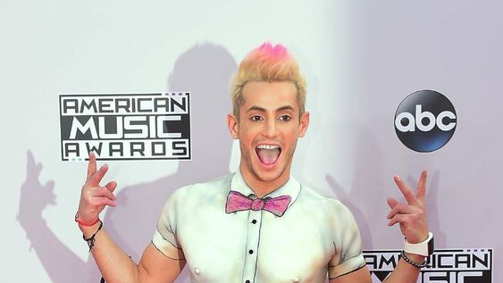 La alfombra roja de los AMA 2014