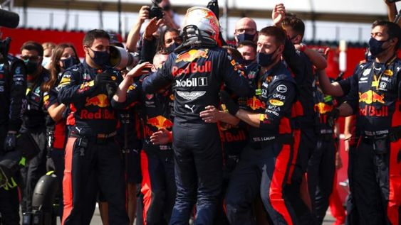 Verstappen cerró la temporada 2020 con un triunfo en Abu Dhabi