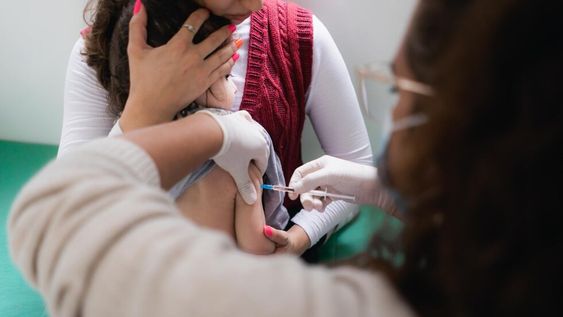 Continúan los operativos territoriales de vacunación