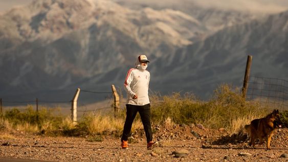 Meteorólogos advierten que la seguidilla de frentes fríos y condiciones de inestabilidad en Alta Montaña puede terminar pronto. Foto: Ignacio Blanco / Los Andes
