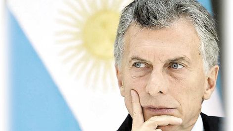 Macri navega en medio de la crisis - Por Rosendo Fraga