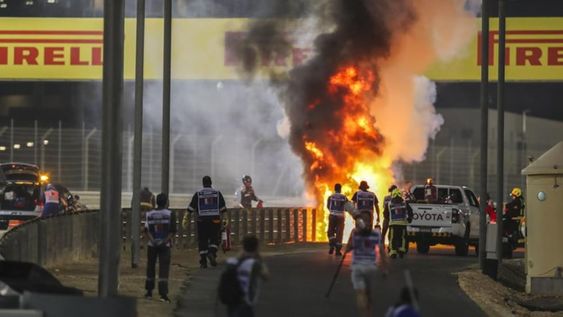 Impresionante accidente en la Fórmula 1: Grosejan se salvó de milagro