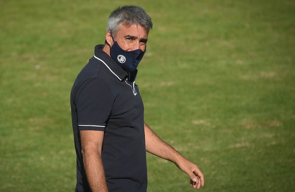 El DT de la Lepra, Gabriel Gómez.