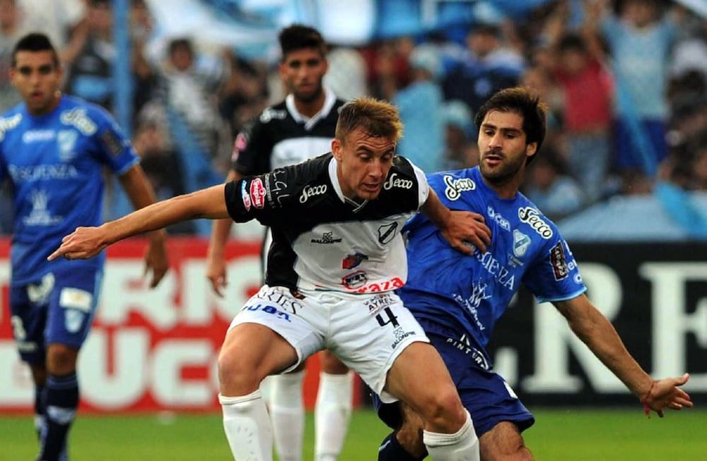 El fútbol grande se viste de “Celeste”