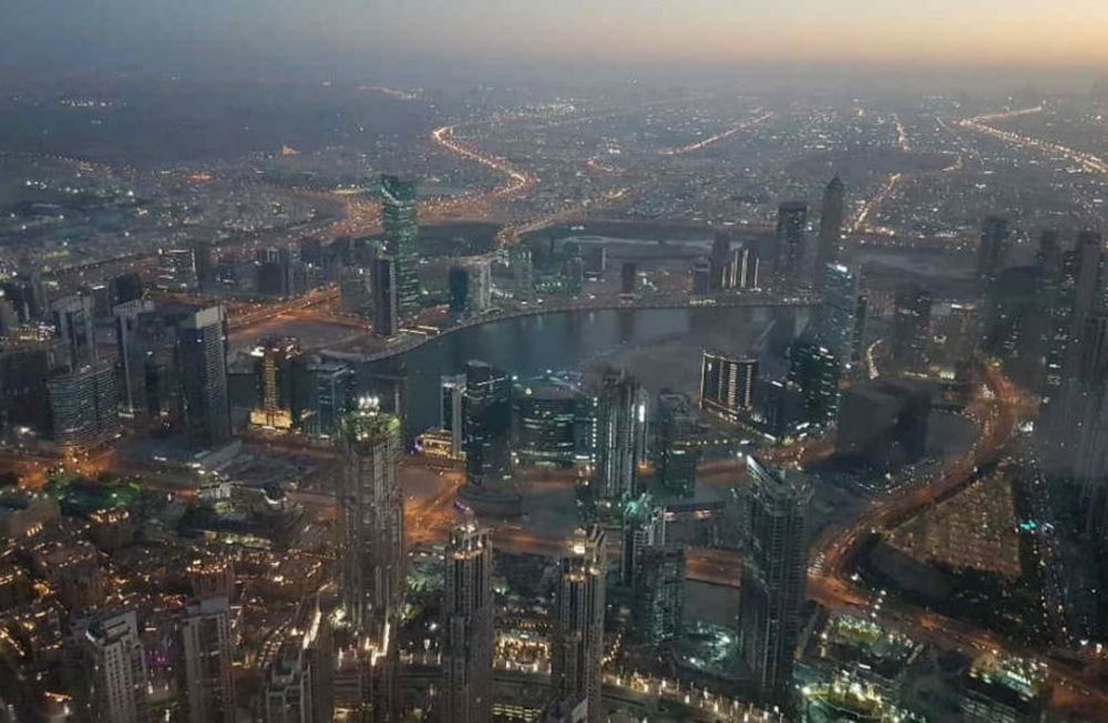 Dubai es el segundo más grande de los Emiratos Árabes Unidos, después de Abu Dabi. Está en el Golfo Pérsico, entre Sharjah y Abu Dhabi. (Flavia Soltys)