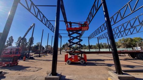 Obra de Strip Center Kristich