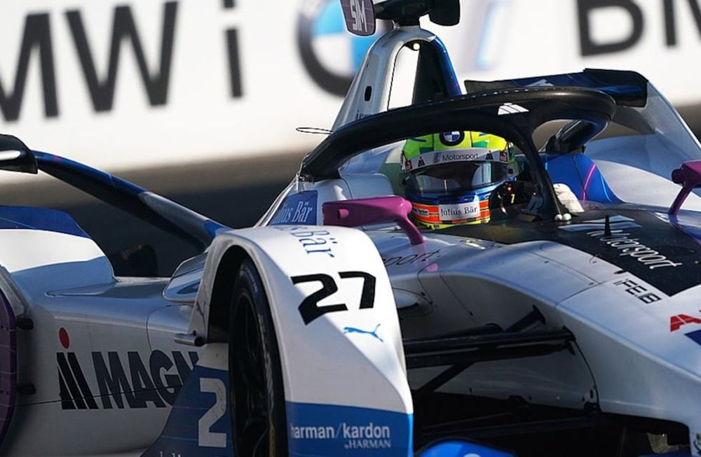 Sims arrancó veloz en Nueva York y López terminó 15to
