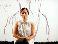 Julieta Venegas, nostálgica y electrónica