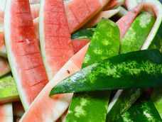 si tenes cascaras de sandia, tenes un tesoro: 5 maneras de aprovecharlas en casa