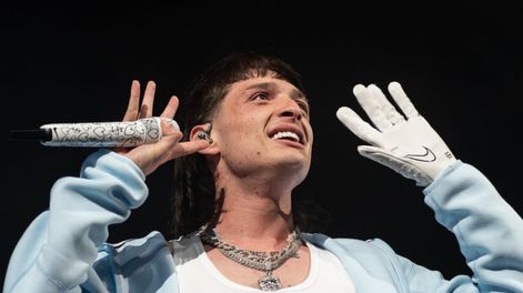 El mexicano conocido por sus “corridos tumbados” aseguró que fue chingón presentarse ante los pinches campeones del mundo. Foto: Alejandra Morasano