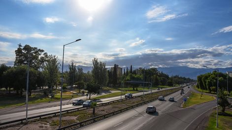 El pronóstico indica que hoy será un día agobiante. Foto de archivo