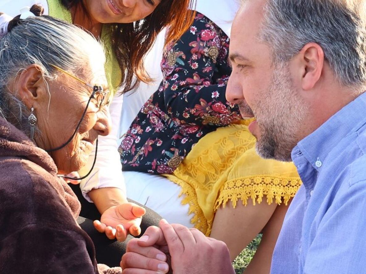 Julia Quispe, una vecina de 107 años que vive en el distrito de Coquimbito, fue una de las mujeres agasajadas.