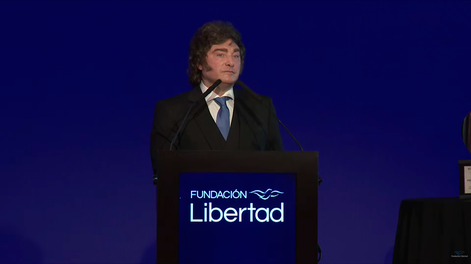 En Rosario, Milei criticó al kirchnerismo y defendió su plan económico.