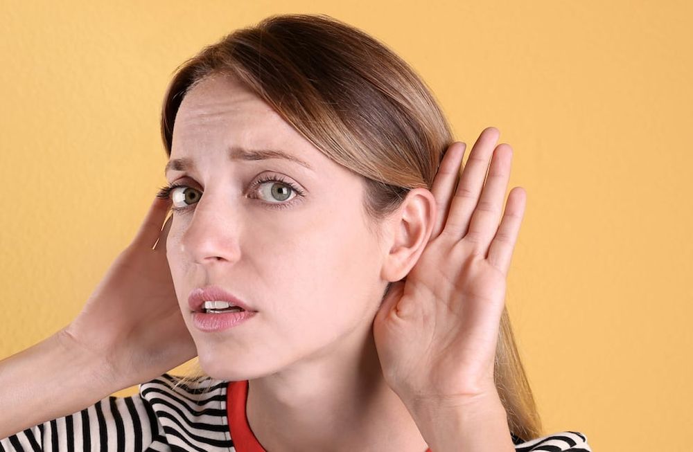 La pérdida de la audición puede deberse a causas congénitas, pero también al uso de antibióticos tóxicos o la exposición a ruidos excesivos.