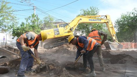 Los Andes | La paralización de la obra pública con fondos nacionales se siente desde 2023 y generó una ola de despidos en el sector de la construcción.  Archivo.