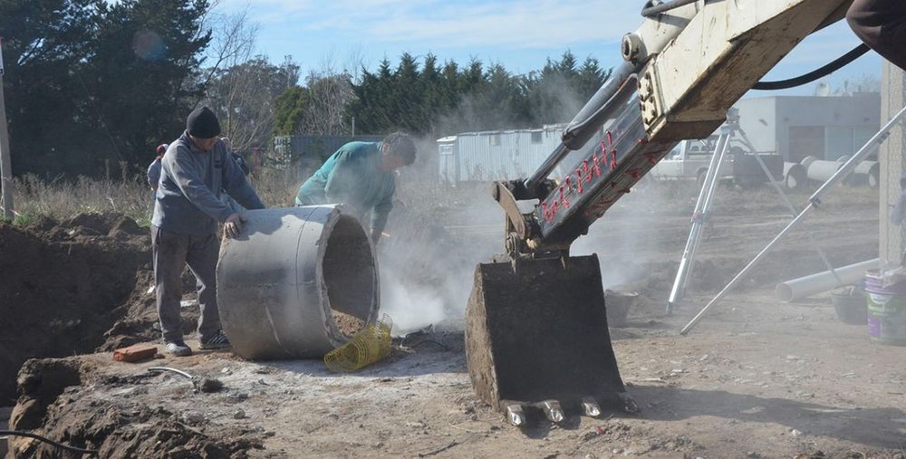 Obras cloacales con fondos del resarcimiento por la Promoción Industrial.&nbsp;