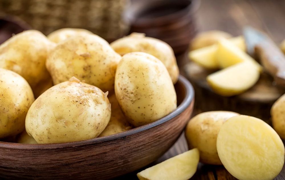 El consumo de papas a diario impacta en la energía, la saciedad, la salud intestinal y el metabolismo.