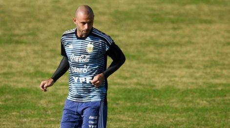 Mascherano: Estamos entrenando diferentes maneras de jugar