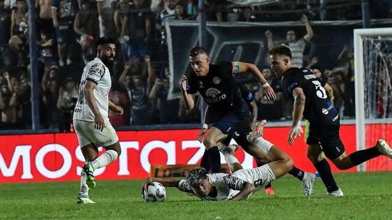 El capitán, Mauro Maidana, se mostró conforme con el rendimiento del equipo en el debut de la Copa de la Liga, pese a la derrota frente al Rojo.