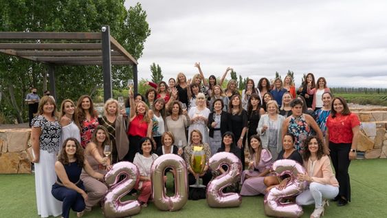 Las socias de AMUVA ya le dan la bienvenida al 2022.