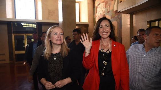 La vicegobernadora Hebe Casado junto a la vicepresidenta Victoria Villarruel. Foto: Prensa Gobierno de Mendoza.