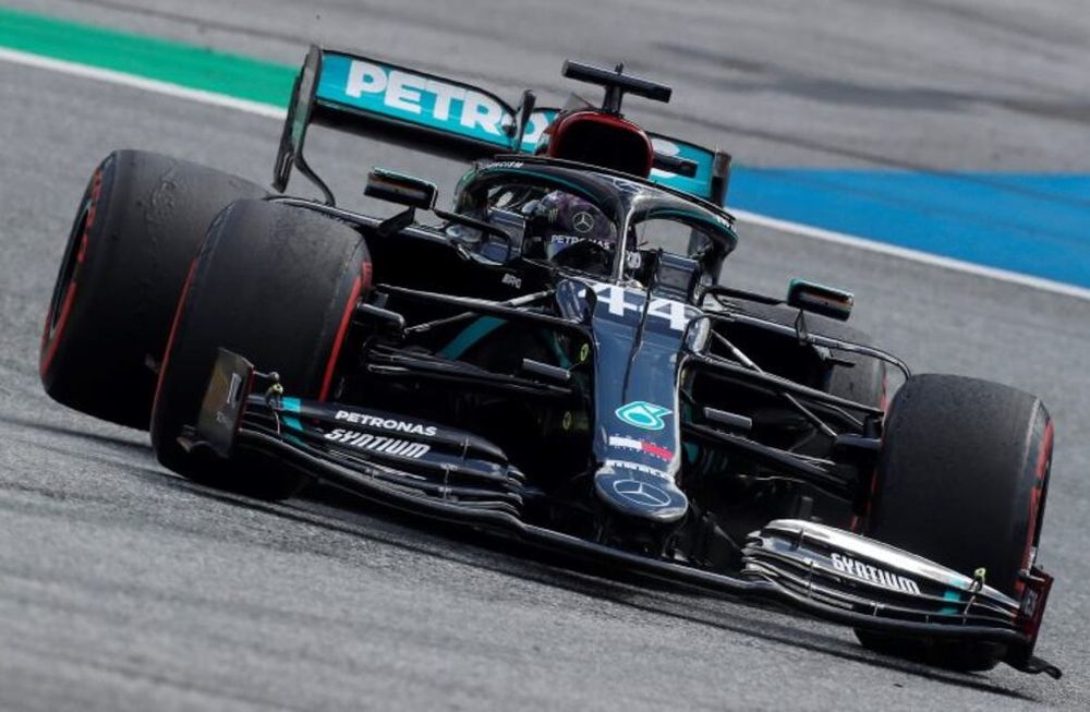Lewis Hamilton volvió a marcar una pole en la F1