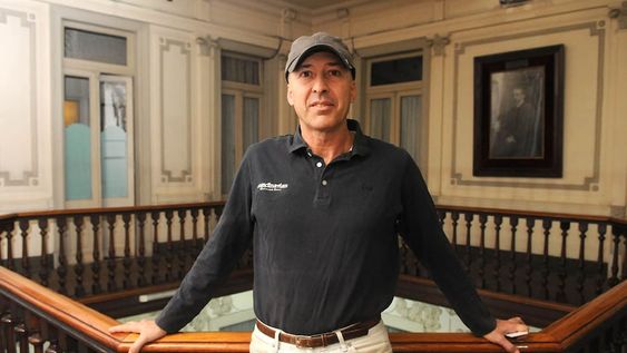 El ingeniero industrial y consultor de empresas de base tecnológica desde hace 25 años, es uno de los impulsores del proyecto Old Tree, aceitera que nació de un relato que une generaciones. / Foto: Florencia Kaiser/ Los Andes