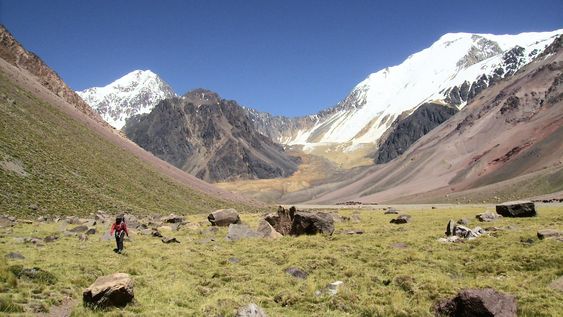 ideal para jubilados: el pueblo de argentina perfecto para pasear y descansar en la tercera edad