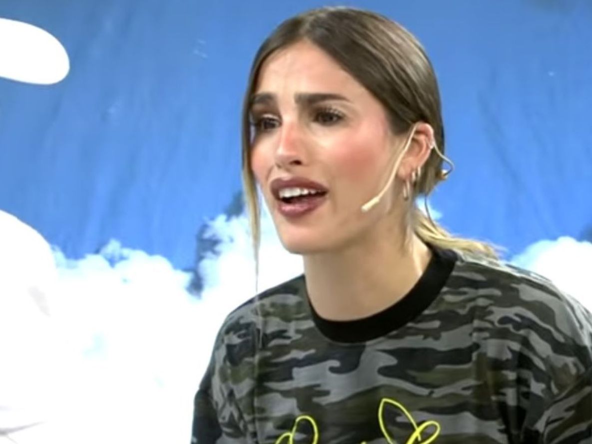 Romper las iglesias: Juli Poggio se viralizó y desató un debate sobre el hambre mundial