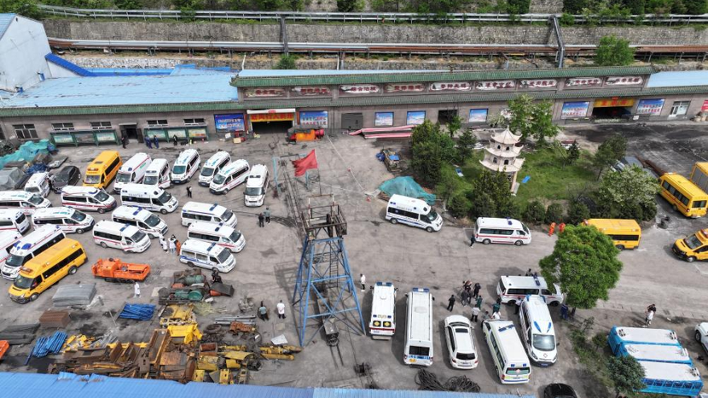 Continúan las tareas de rescate en la mina Liushenyu, en China