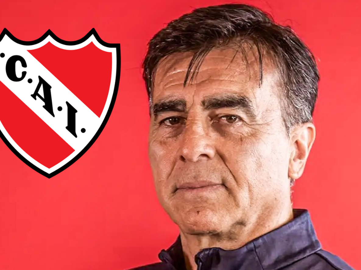 Gustavo Quinteros dejó de ser el DT de Independiente.