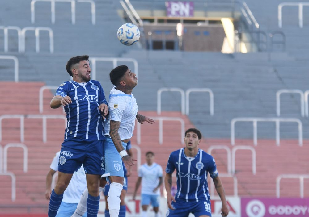 Por la 14° fecha de la Liga Profesional, Godoy Cruz recibe a Atlético Tucumán.