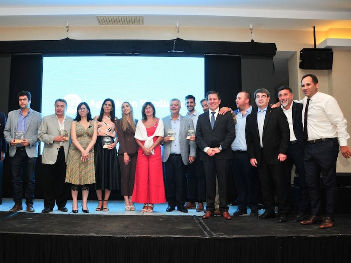 Todos los distinguidos por el Banco Nación.