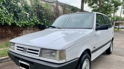 Cuánto cuesta comprar hoy un Fiat Uno impecable modelo 1995