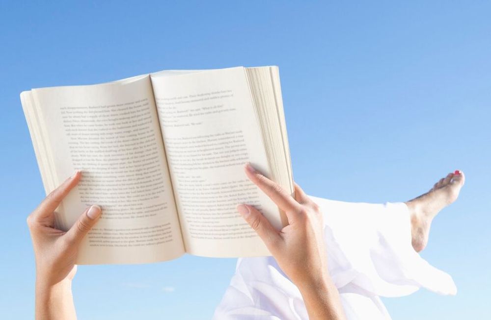 &iquest;Aburrido? 3 libros cl&aacute;sicos recomendados para leer este verano y que se pueden descargar gratis en la web