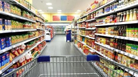 Una cadena de supermercados congela los precios de 1.500 productos hasta agosto.