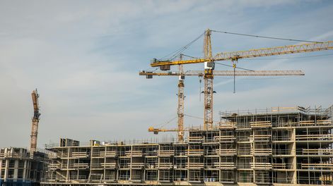El suplemento pone el foco en mostrar la construcción en acción.