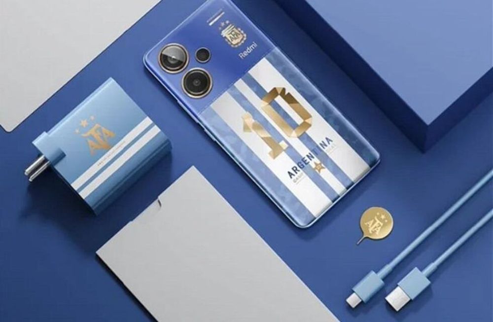 El Redmi Note 13 Pro+ World Champions Edition es una versión del celular que rinde homenaje a los campeones del Mundial de Qatar 2022. / Gentileza.