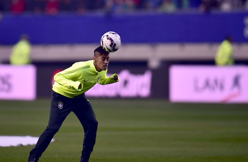 Neymar-James, un partidazo
