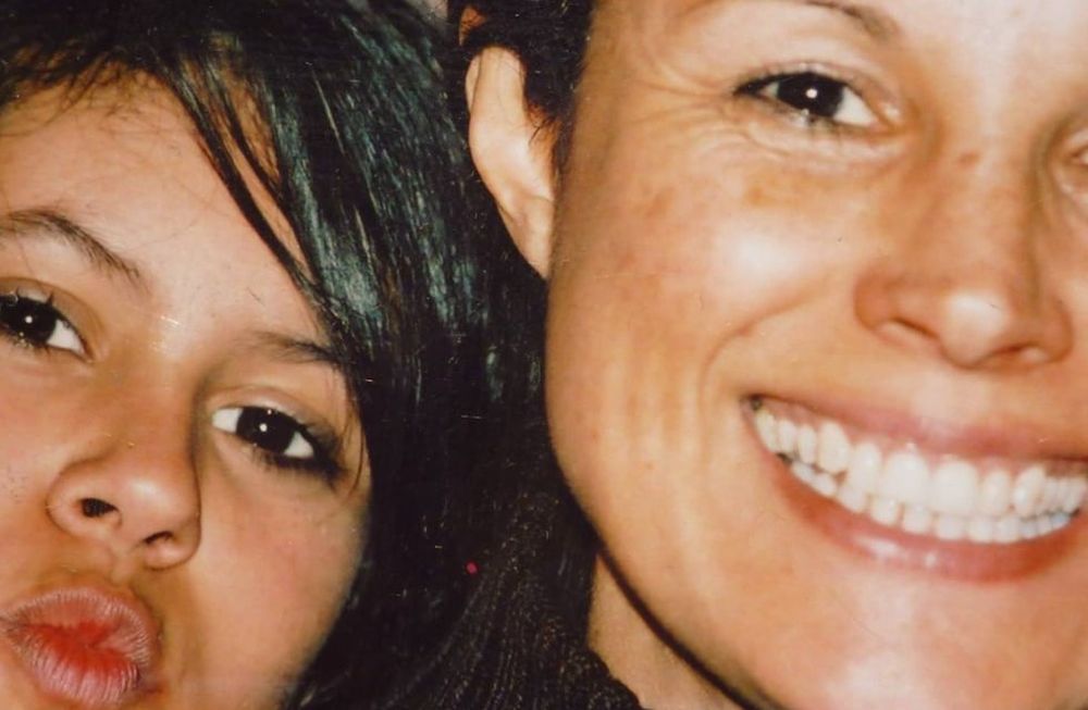 Agustina Cuenca tenía 18 años cuando falleció en un centro de rehabilitación de Buenos Aires en 2013. Su madre, Alejandra, está por recibirse de psicóloga y tiene proyectado abrir una fundación. Foto: Gentileza Alejandra Guiñazú.