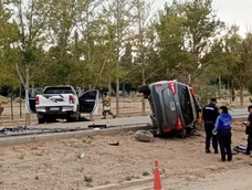 Accidente fatal en Neuquén: dos policías muertos