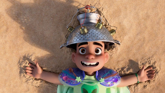 como es elio, la nueva pelicula de disney y pixar que estrena este jueves en el cine