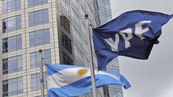 Se trata de una inversión de al menos US$ 30.000 millones para la instalación del proyecto Argentina LNG (gas natural licuado) en Sierra Grande - NA