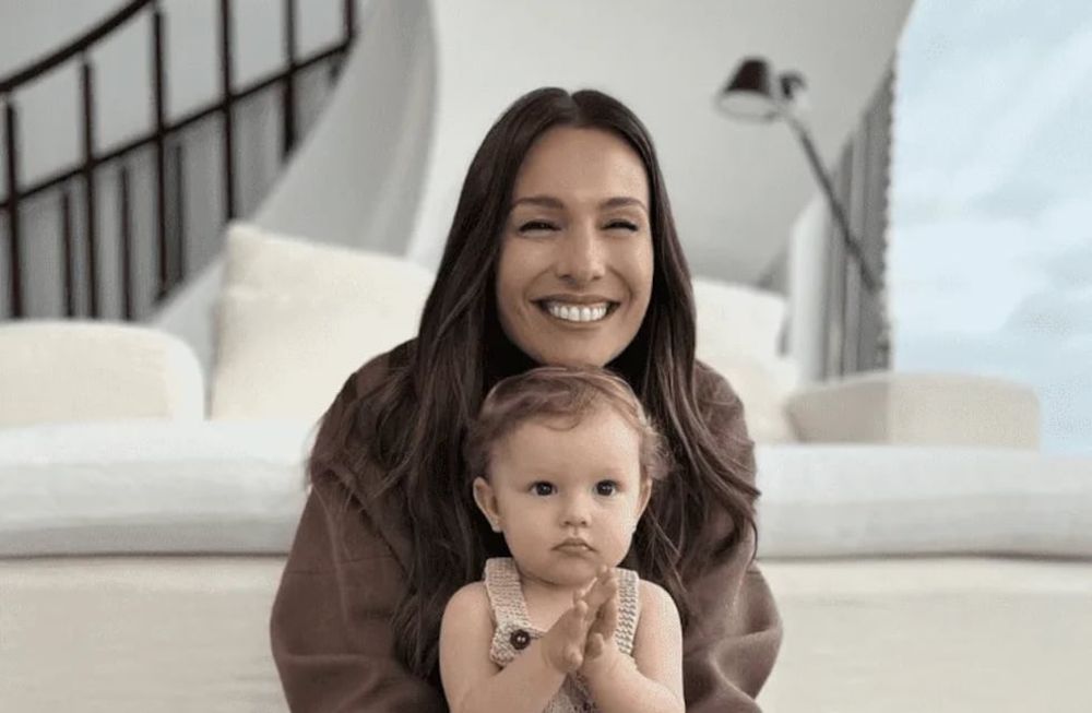 Después de que una internauta la llamara “gorda”, la conductora de “El Hotel de los Famosos” manifestó que se siente bien con su figura a menos de un año de ser mamá.