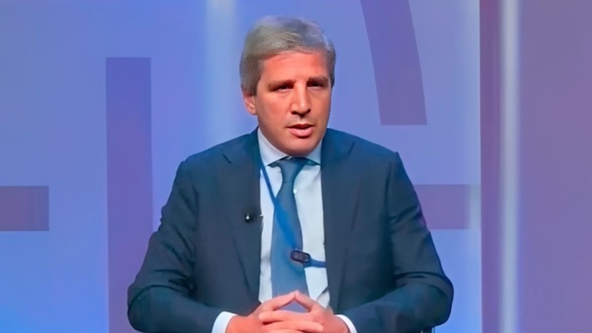 Caputo afirmó que el gobierno no se van a desviar 