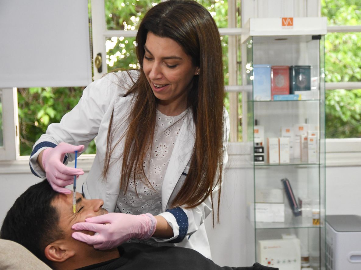 Más varones buscan verse mejor y se realizan tratamientos estéticos.